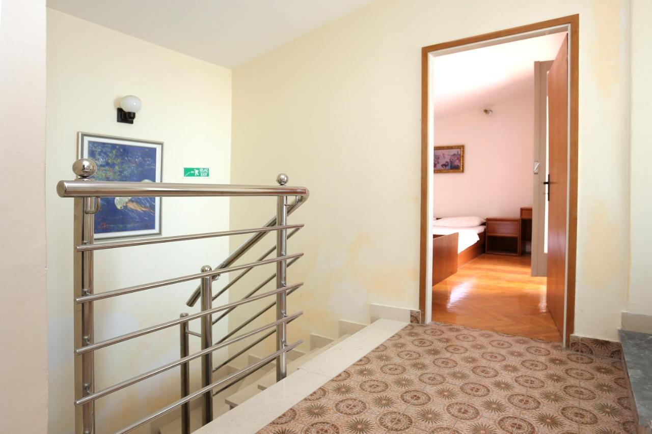 Apartments With A Parking Space Makarska - 9506 Экстерьер фото